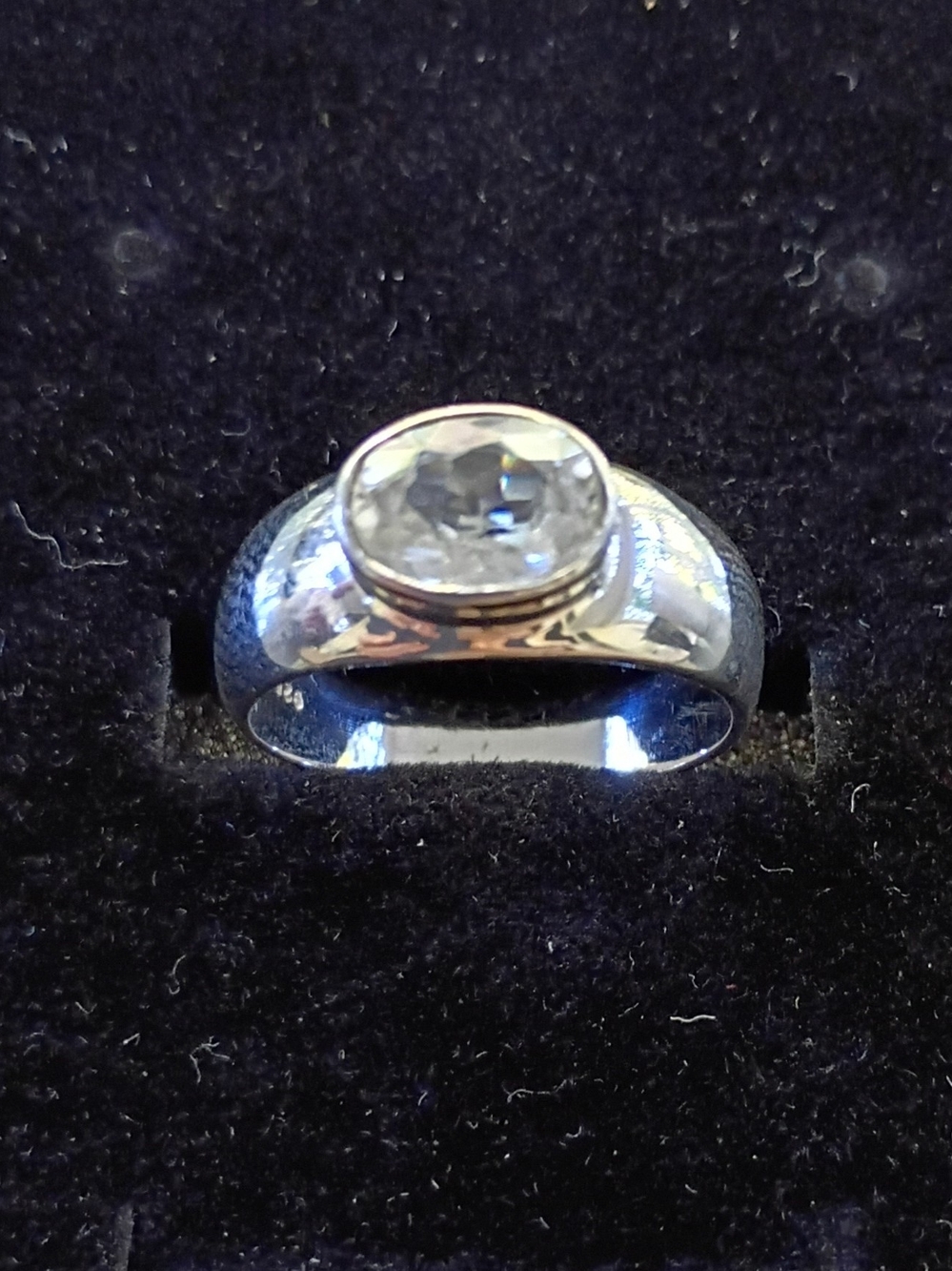Vtg Rare Oval Diamond Simulant CZ Solitaire Ring sz 7 925 Sterling 4g Exc Cond! - Picture 2 of 10